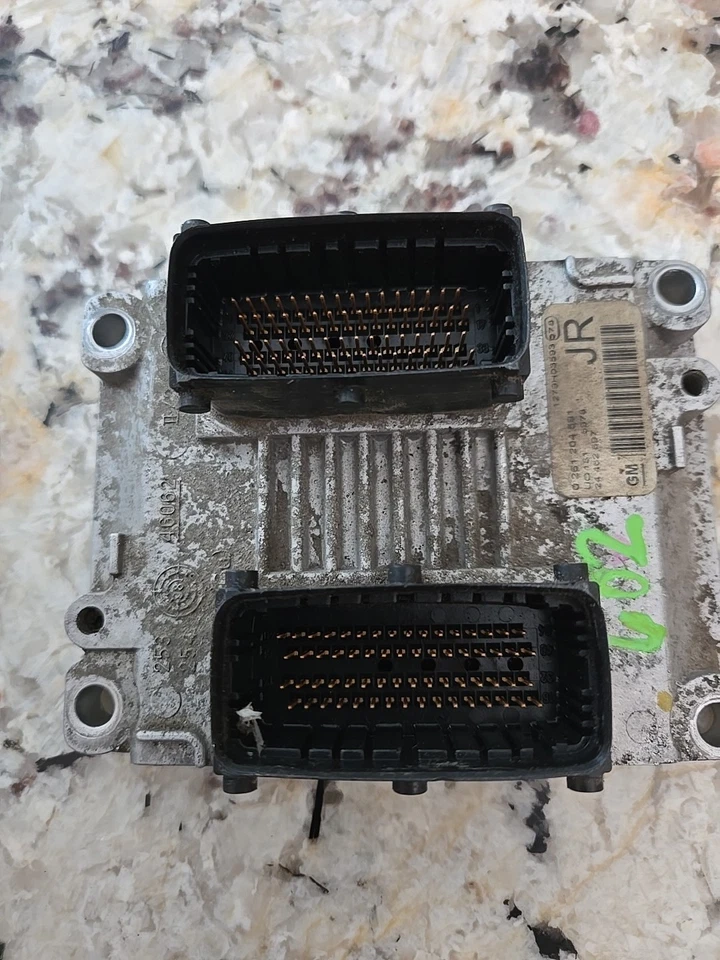 Motor Saturn L300 3.0 V6 2000-2005 módulo de computadora DME ECU ECM PCM OEM 6 Foto 4 de 4