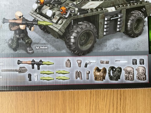 Mega Bloks Call Of Duty APC Invasion - Picture 7 of 13