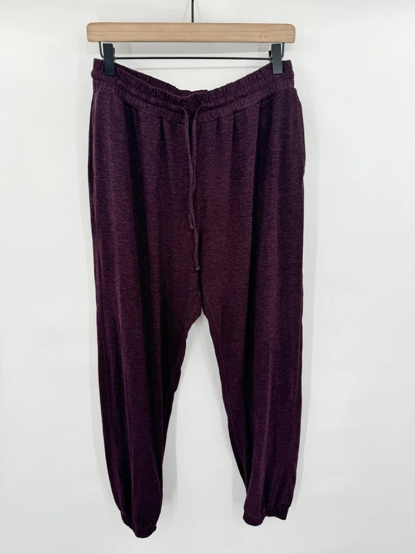 girlfriend-collective lightweight loungewear soft pants
