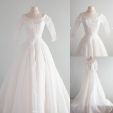 Vintage Wedding Dresses Elegant 1950s Lace Off Shoulder Retro Ivory Bridal Gowns