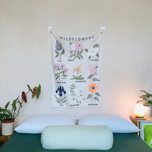 Wildflowers Floral Botanical Tapestry Wall Hanging Flower Throw Home Dorm Decor - Picture 2 of 10