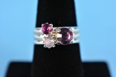 ''Zuri Stacks'' 3-Ring Set by AVON - Pink/Silvertone - Size 8 - NEW - NO Box