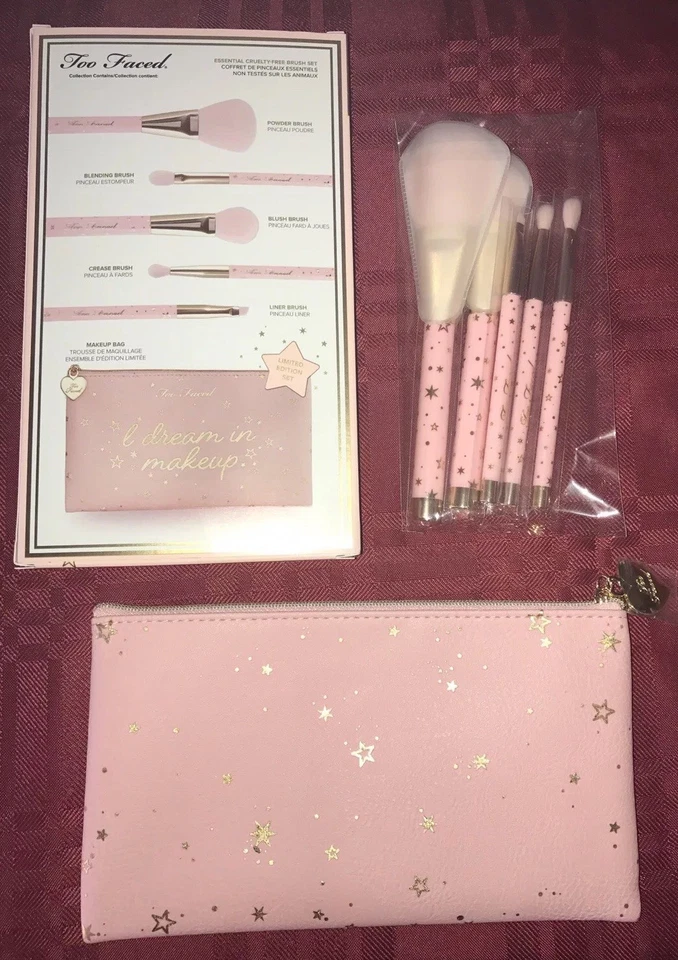 Too Faced Holiday 2018 Christmas Dreams Brush Set NEW - Image 2 of 4
