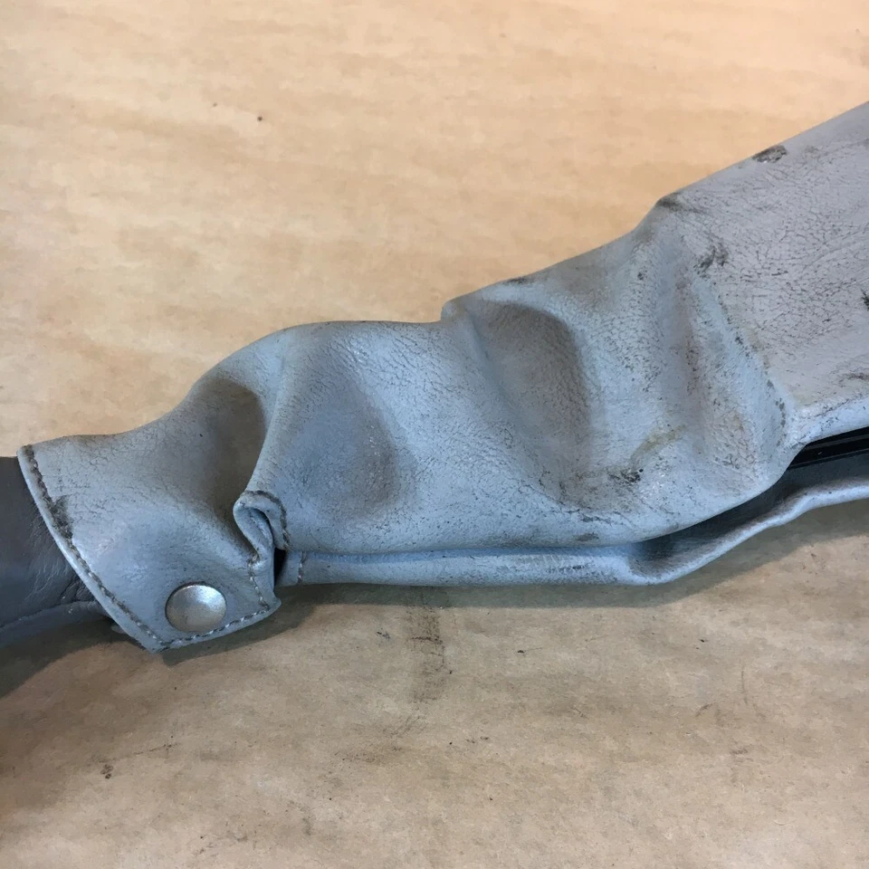 OEM Vintage 1995 Jaguar XJ6 Freio de Mão de Emergência Estacionamento E-Brake Handle Original - Imagem 4 de 4