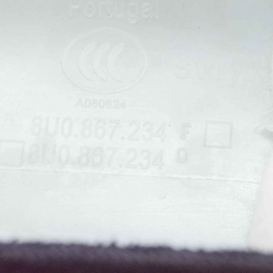 AUDI Q3 8U 2.0 TDI Front Right Upper A-Pillar Trim 8U0867234D 8U0867234F 2015 - Image 3 of 4