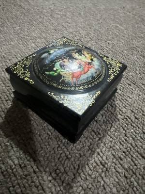 Vintage handbemalte Palekh signierte russische Lack Schmuckschatulle
