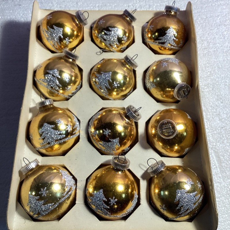 Vintage  Glass Stencil Christmas ORNAMENTS WW2 Era Plastic Cap