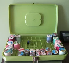 Vintage GREEN Wilson Wil-hold Portable Sewing Thread Case WILSON MFG SUNBURY PA