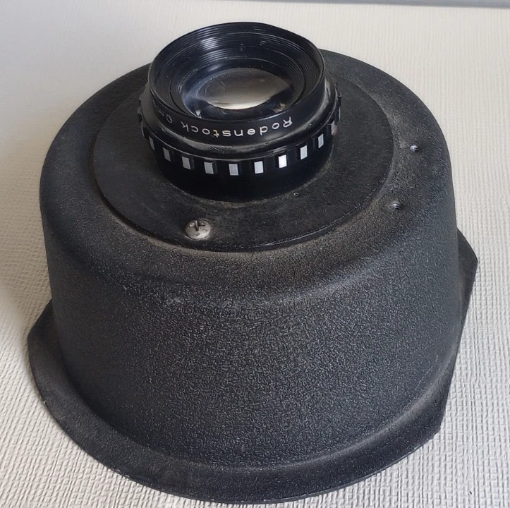 Vintage Rodenstock Omegaron F=135 mm 1:4,5 Enlarging Lens mounted on Flange Foto 3 de 4