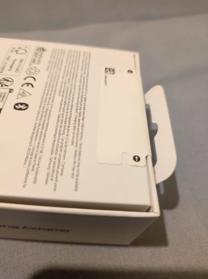 Samsung Galaxy Buds4, foto 4 di 5