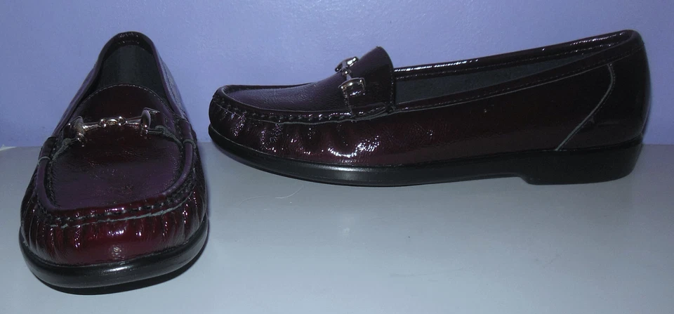 NUEVO SAS San Antonio Zapateros Metro LTD Mocasines Granate Charol 9.5 W Foto 2 de 4