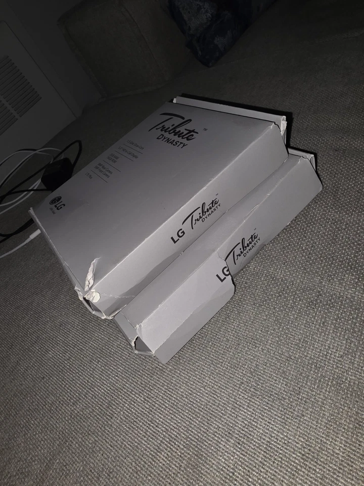 LG Tribute Dynasty SP200 For Sprint PCS Boost Mobile PrepaidAndroid Smart Phone - Image 4 of 4