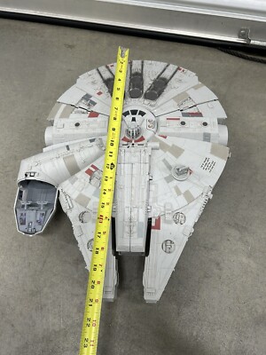 Hasbro Collection Star Wars Ship Millenium Falcon Smugglers Run