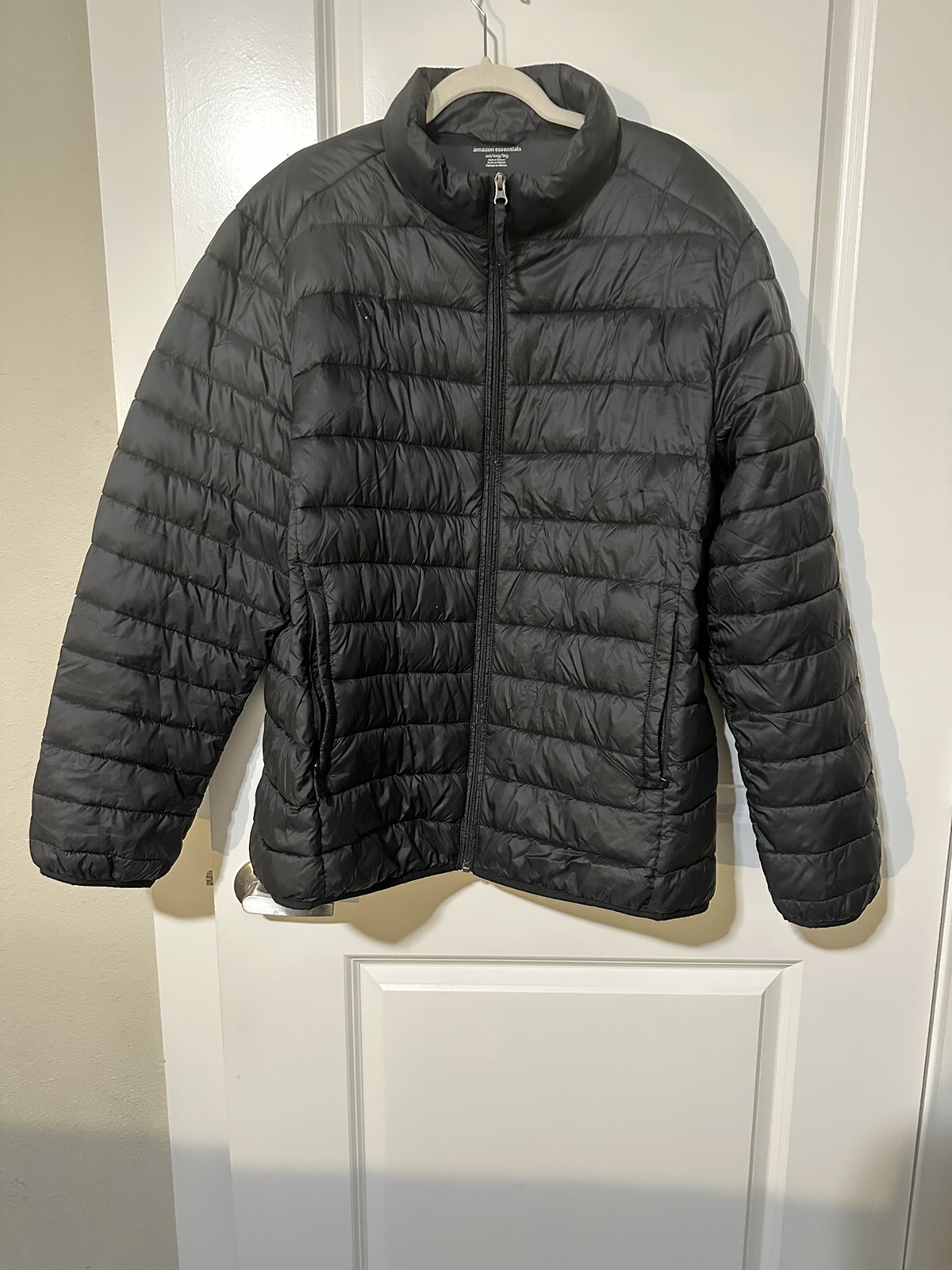 amazon essentials jacket - image 3