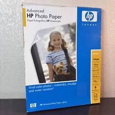 HP Advanced Glossy Photo Paper | 50 Sheet | Letter | 8.5 x 11 in | Q7853A (B96)