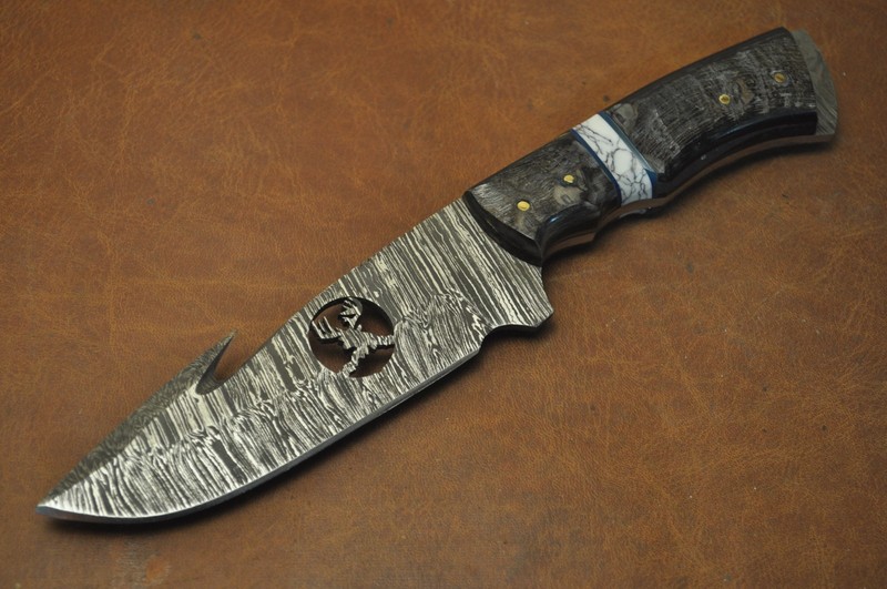Custom Damascus Hunting Knife with Ram Horn Handle With Leather Cover 105 ( 6 )