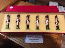 TROPHY MINIATURES OF WALES *** NAPOLEONIC INFANTRY *** 3RD DUTCH GRENADIERS