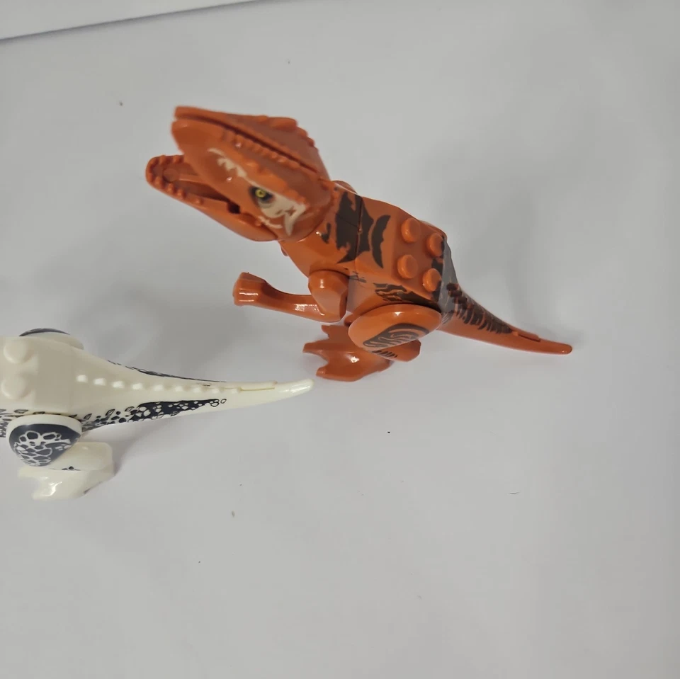 Jurassic Park World Indominus Rex 3 Figuras Dinosaurio PERSONALIZADO Bootleg Lego  Foto 3 de 4