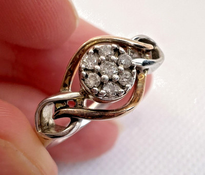 Michael Hill 10K Gold & Sterling Silver Diamond Cluster Ring 3g Size O 
