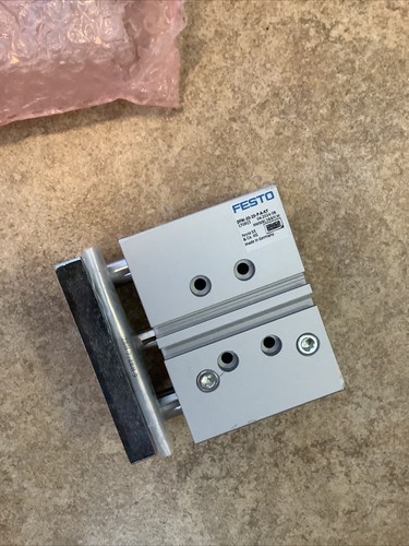 FESTO DFM-25-25-P-A-KF Pneumatic Guided Actuator Cylinder 170923 # NEW - Picture 2 of 6