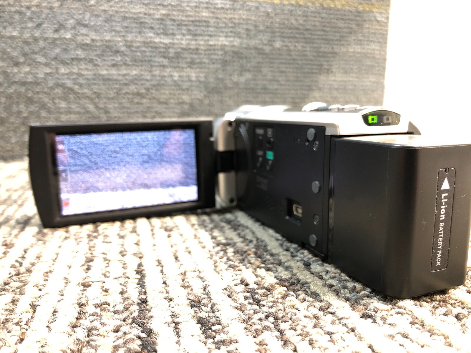 Sony Handycam DCRSX45 Compact Camcorder eBay