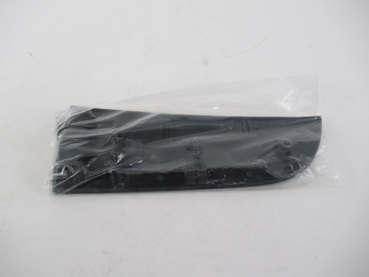 NISSAN 日産 FIN BACK DOOR K0810-3XU0D Genuine Nissan Pathfinder 13-20 Center Back Door Finisher