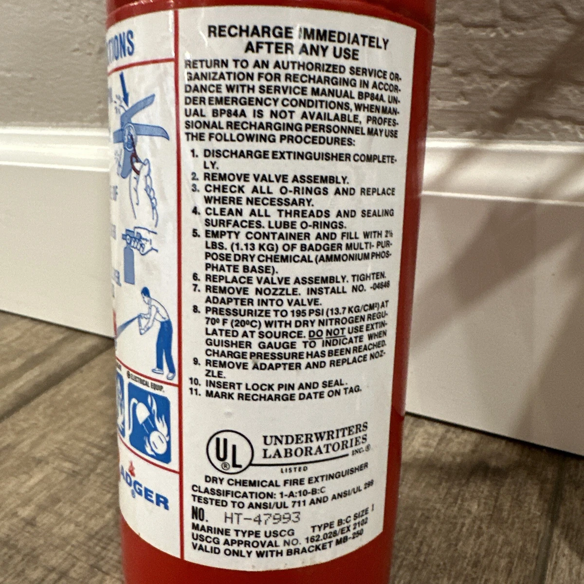 Vintage BADGER Fire Extinguisher, Dry Chemical, 2.5 lb 250MB-1 DOT