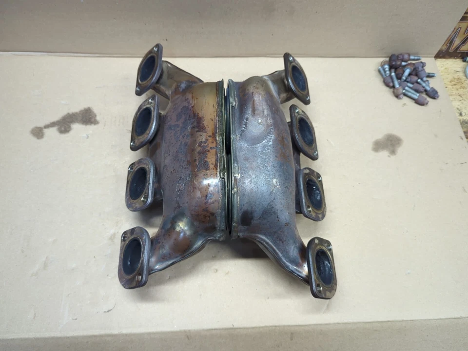 BMW X5M E70 X6M E71 2010-14 colector de escape con pernos S63B44A Foto 4 de 4