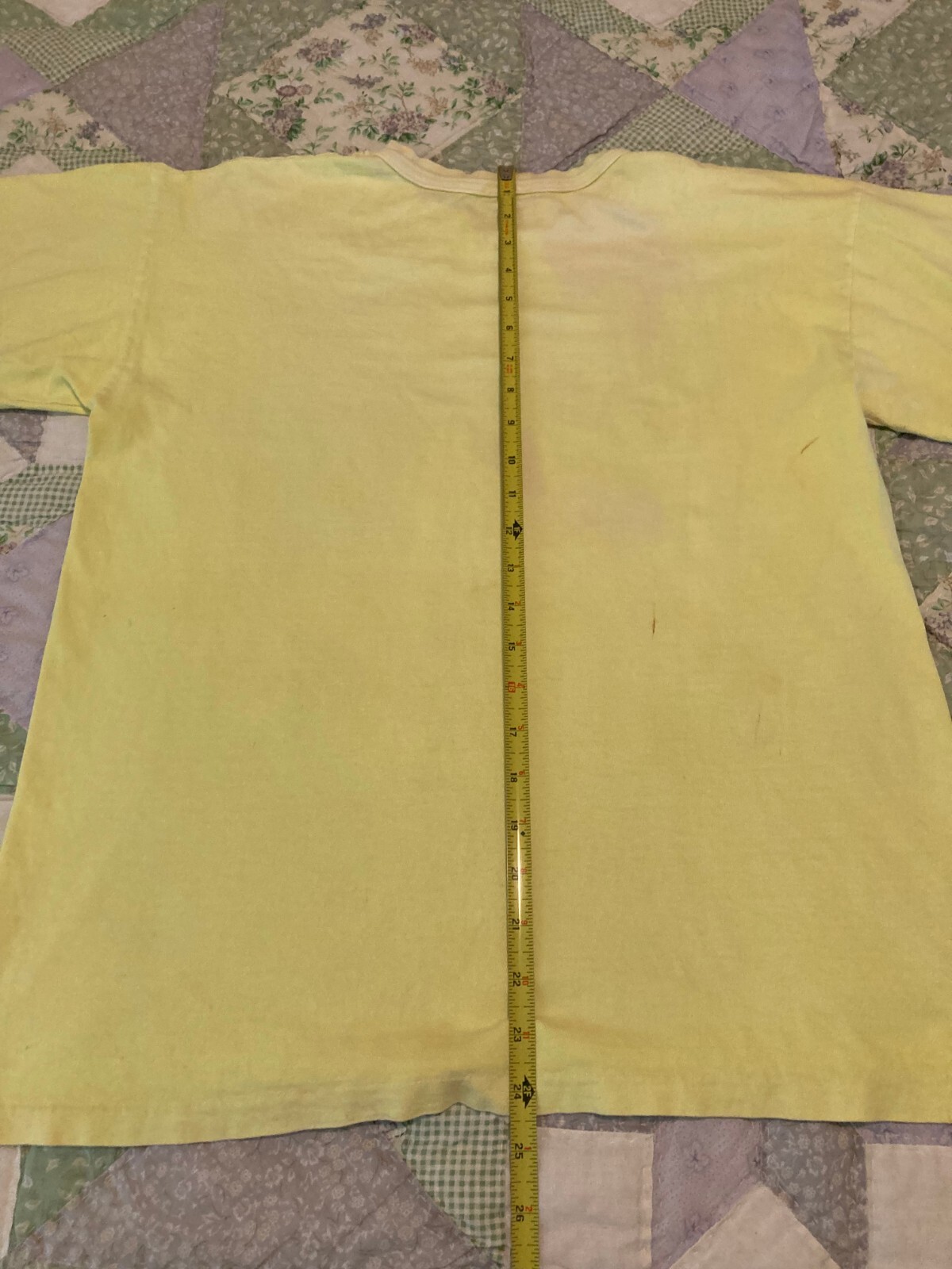 Vintage '90s "Hering" Men's Graphic TShirt Yellow Size L eBay