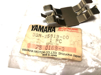 Yamaha FZR 600 V-Max 1200 TDM850 YZF600 Bremsstützpad 3GM-25919-00