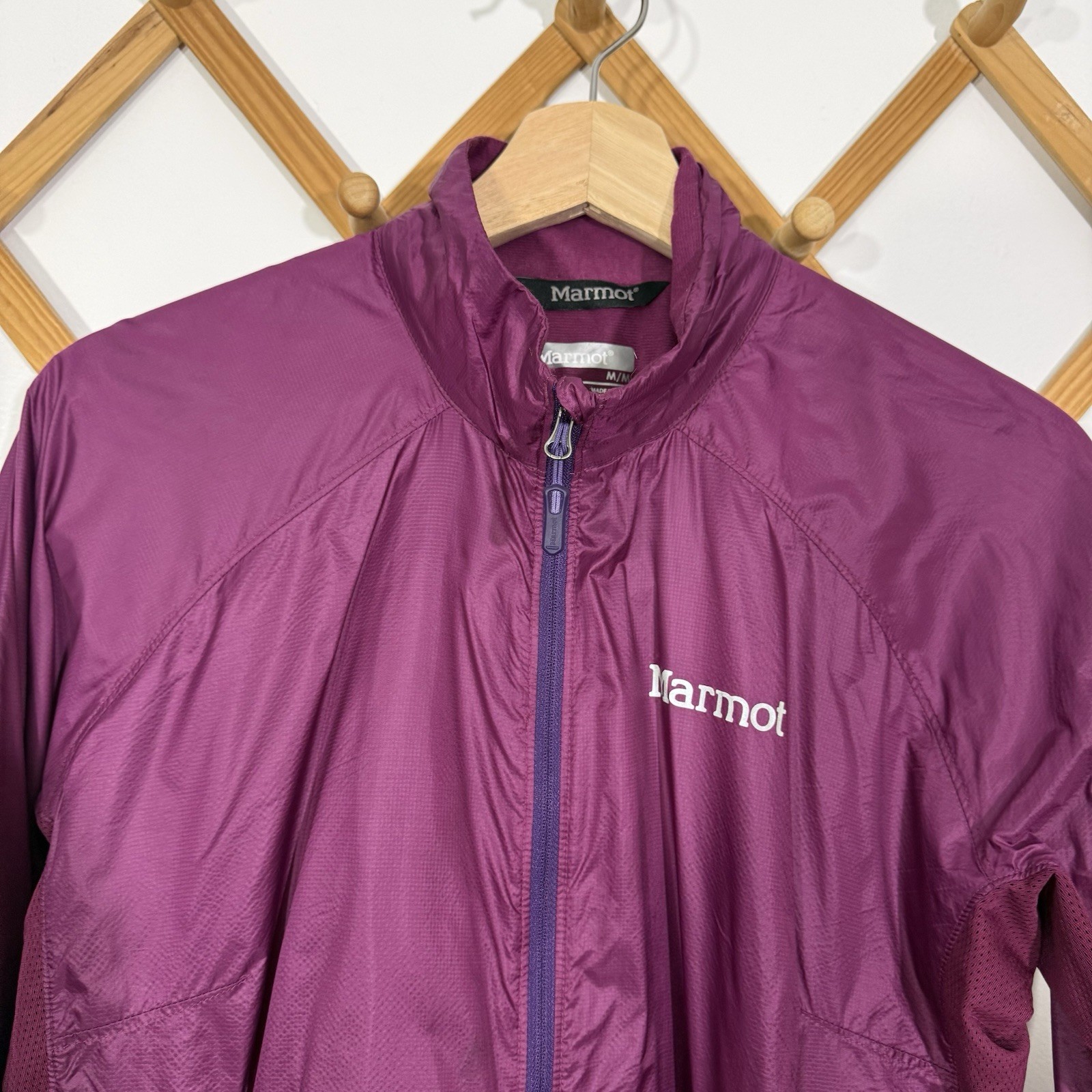 Marmot Light Jacket Medium - image 2