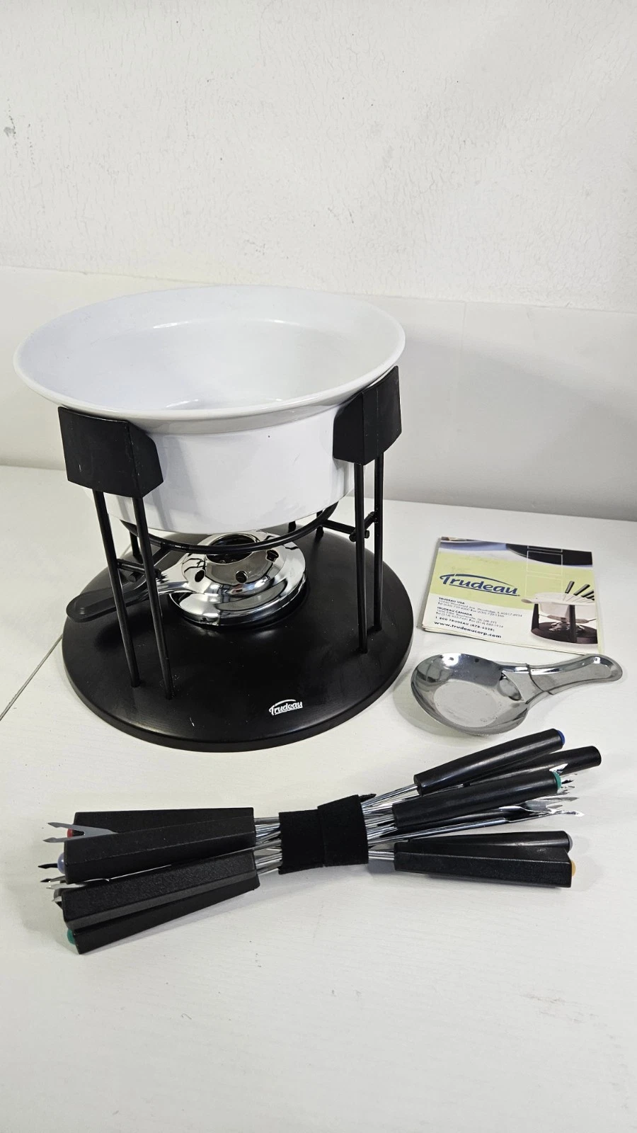 Trudeau Fondue Set Chocolate Cheese