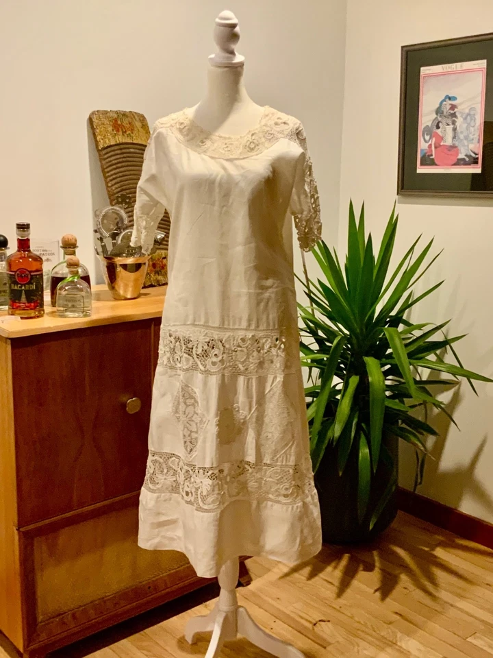 Antiguo vestido de té eduardiano 1905-1915 algodón y encaje | Battenberg, filete y ganchillo Foto 2 de 4