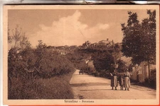 CARTOLINA  FERENTINO  FP   VIAGGIATA  1930  PANORAMA ANIMATA COSTUMI RARA  OCCA