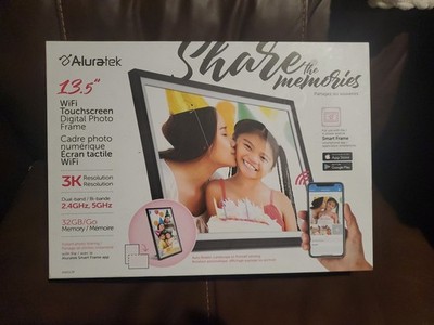 13.5'' WiFi 3K Digital Photo Frame With Touchscreen LCD And 32GB Memory