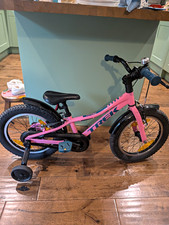 Trek Precaliber Kids Bike 16 in Pink With Stabilisers