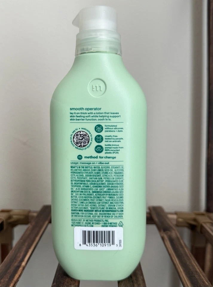 Loción corporal Method, Daily Zen, pepino, algas + notas de té verde 14 oz Foto 2 de 2