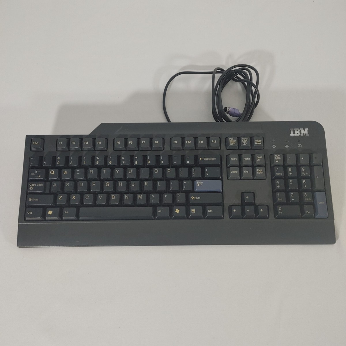 ［新品］IBM KB-0225 英語キーボード PS/2 s-l400.jpg