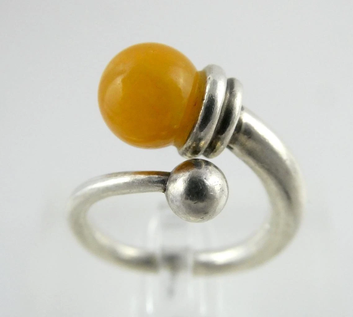 Polish amber best sale rings