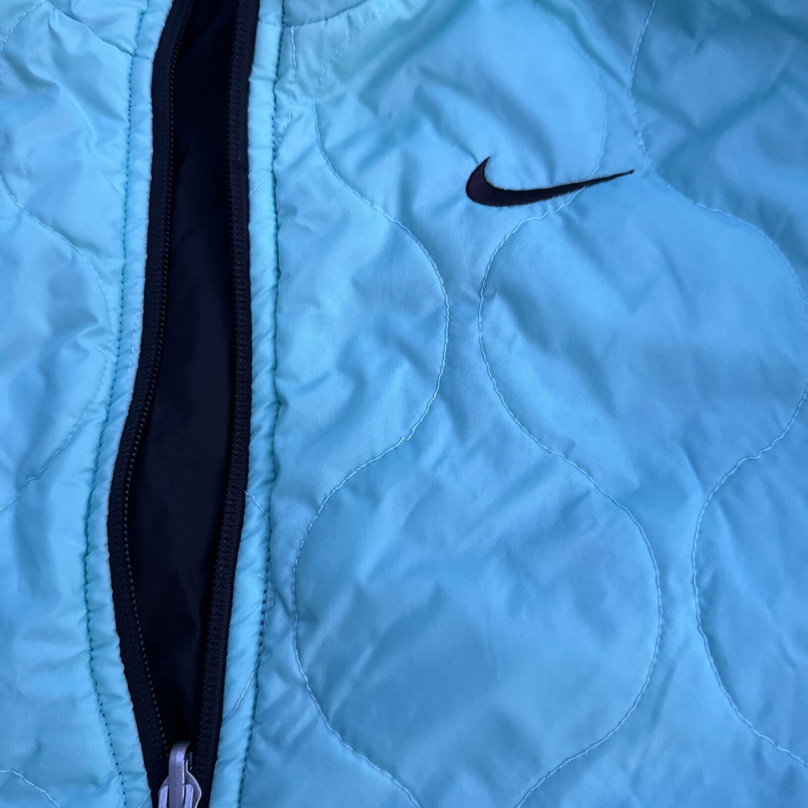 SACAI X NIKE Giacca a vento Nike vintage reversibile trapuntata bambino blu e nero donna M