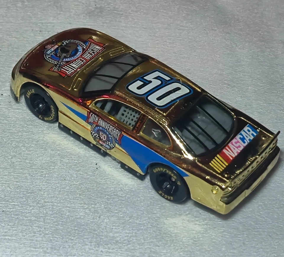 Vintage Racing Champions 1996 NASCAR Country Gold 50 aniversario modelo 1:61 Foto 3 de 4