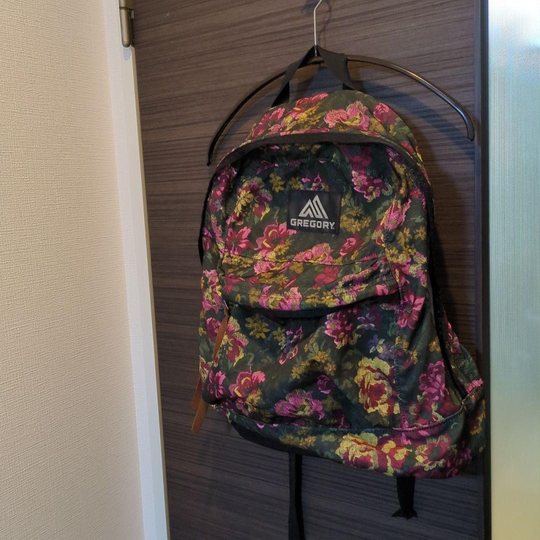 Gregory Floral Pattern Backpack Lightweight Bag - image 1