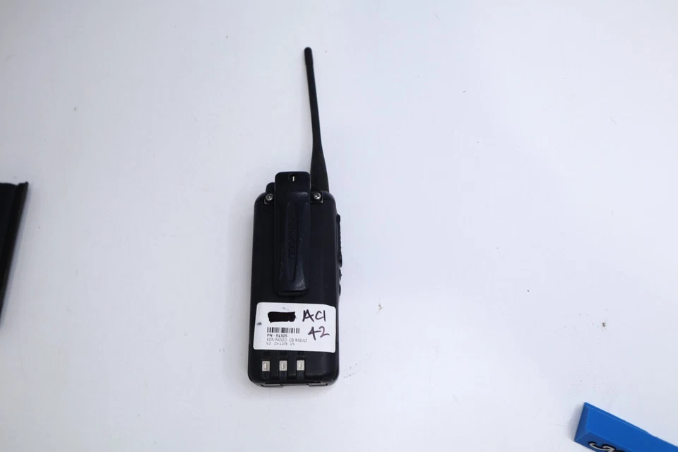 Kenwood TK3710 UHF CB IP67 80 Channel Radio Handheld - image 4 of 4