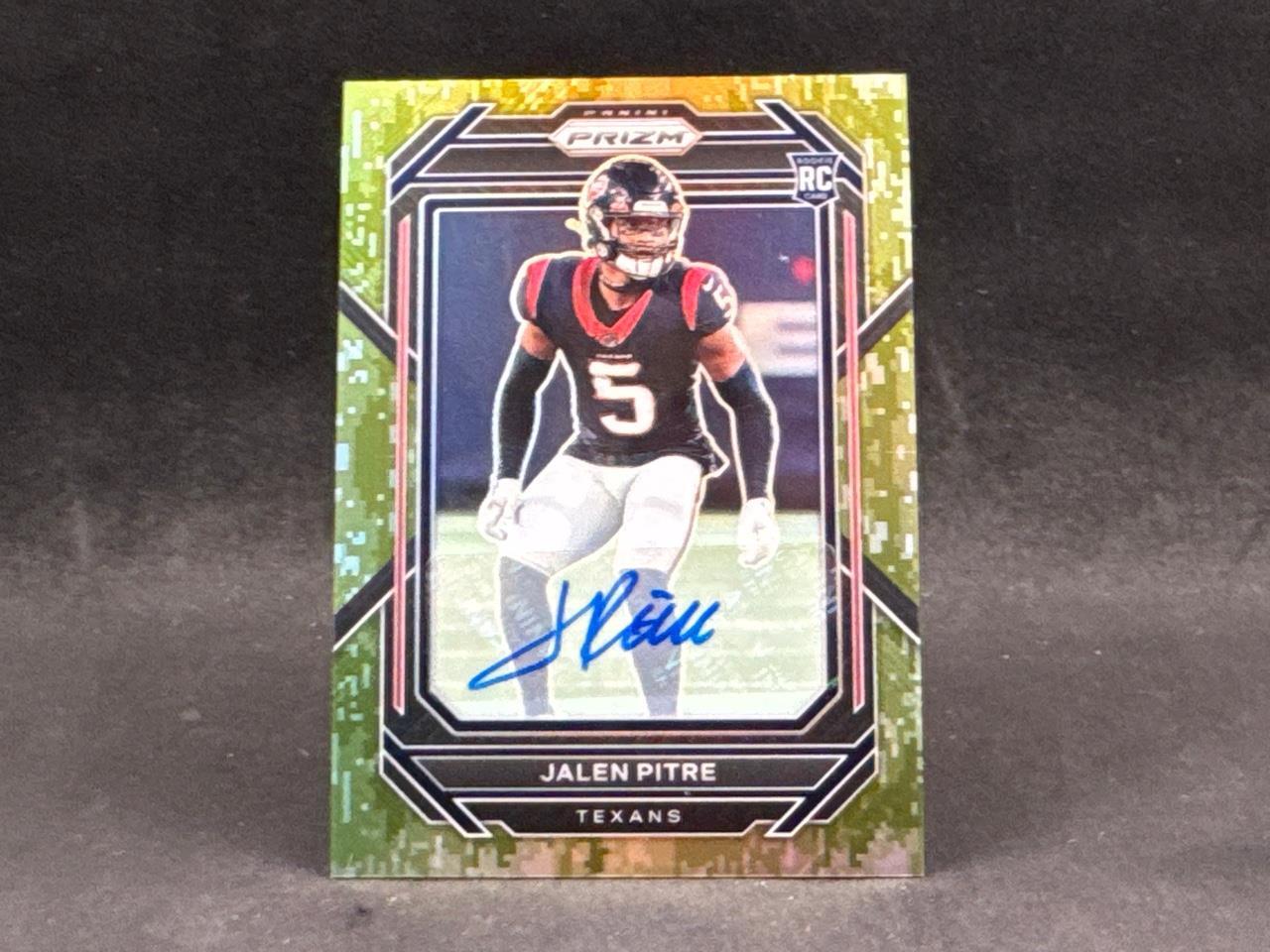 2022 PANINI PRIZM FOOTBALL JALEN PITRE #383 ROOKIE CAMO PRIZMS AUTO 17/25 TEXANS