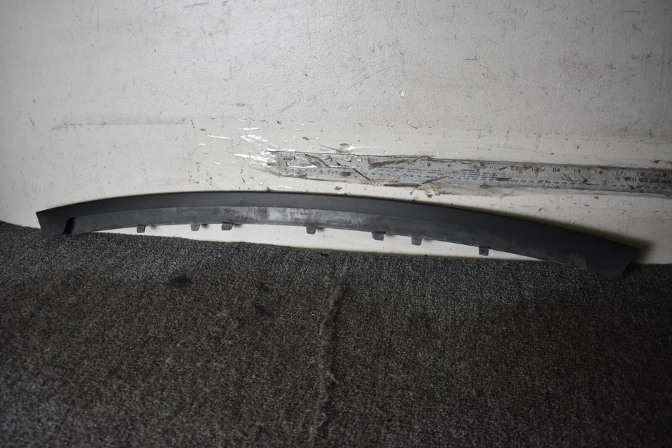 2011-2013 PORSCHE CAYENNE FAIXA DE GRADE CENTRAL FRONTAL FABRICANTE DE EQUIPAMENTO ORIGINAL - Imagem 4 de 4