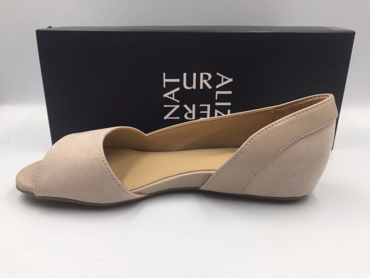 Naturalizer sales roma flat