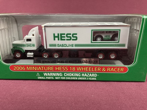 Hess Miniature Xmas Annual Release 2006 18 Wheeler & Racer Diecast NIB - Picture 2 of 8