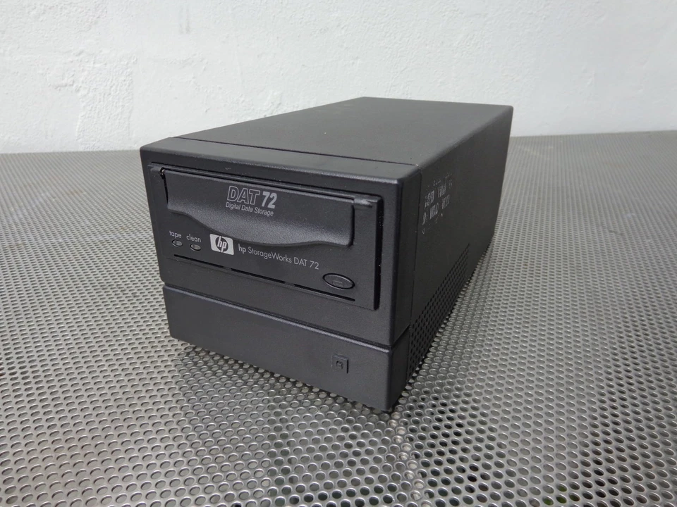 HP Tape drive DAT 72 Gb DDS5 LVD Q1523A External 333748-001 Q1527A Q1523-67201 - Image 4 of 4
