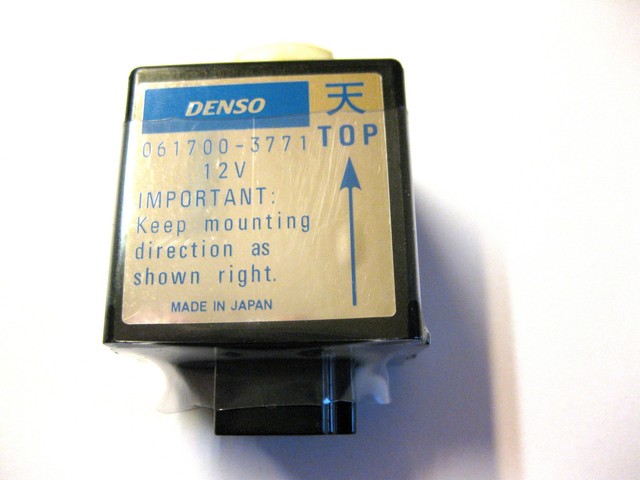 Relais Temporisé De Démarrage 12V 061700-3771 - Compatible Kubota B, BX, L, M, RTV, GR | T0070-31410, 1J321-60242 - 7