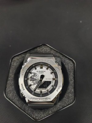 Men's Watch Casio G-Shock GM2100-1A Carbon Square Silver Metal Classic Black